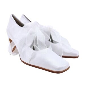 Women's Square Toe Bow Accent Block Heel -‎ Size 8 / EU39